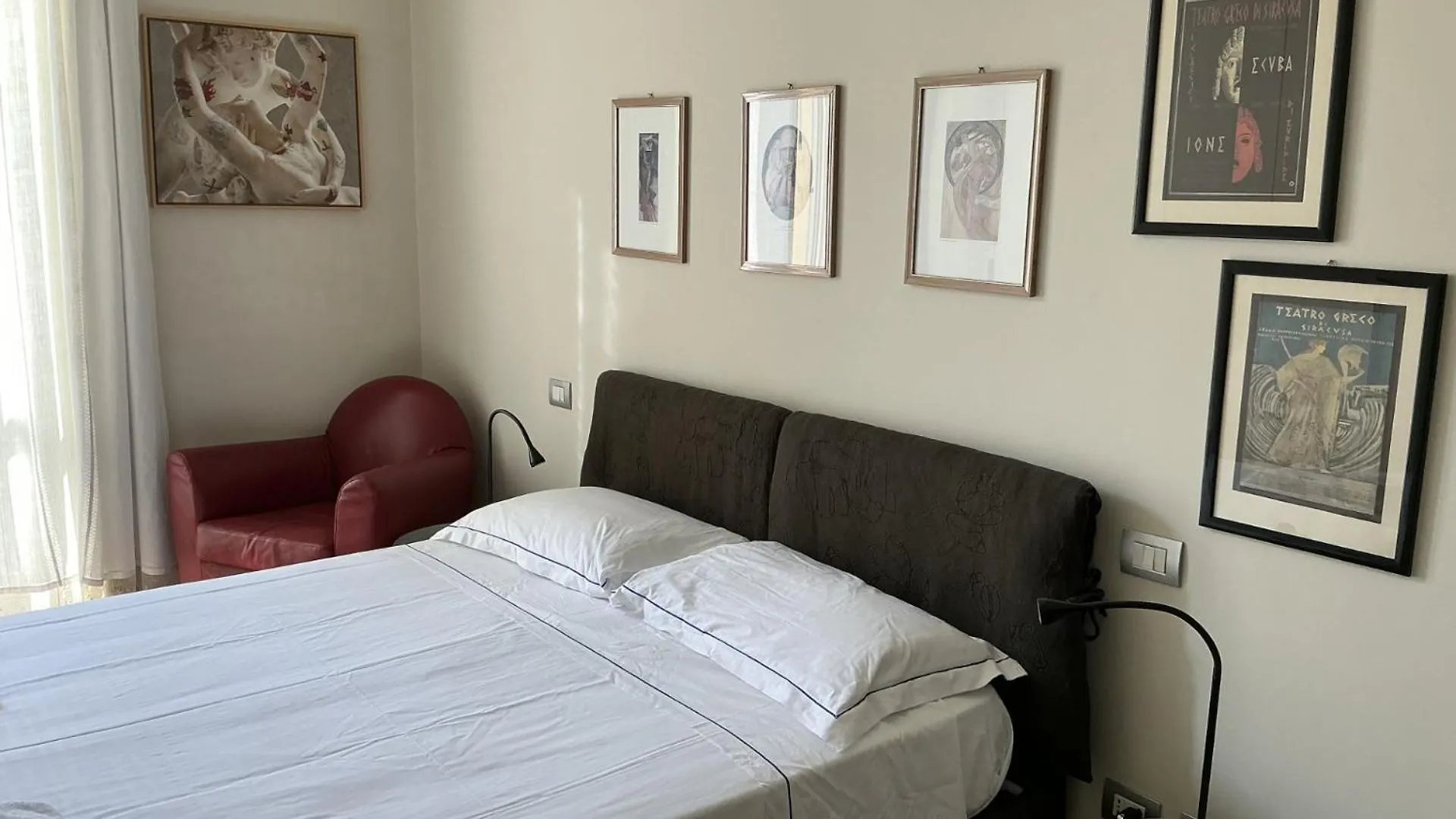 Апартаменты Chez Anna In Sempione - Mico, Citylife, San Siro Милан