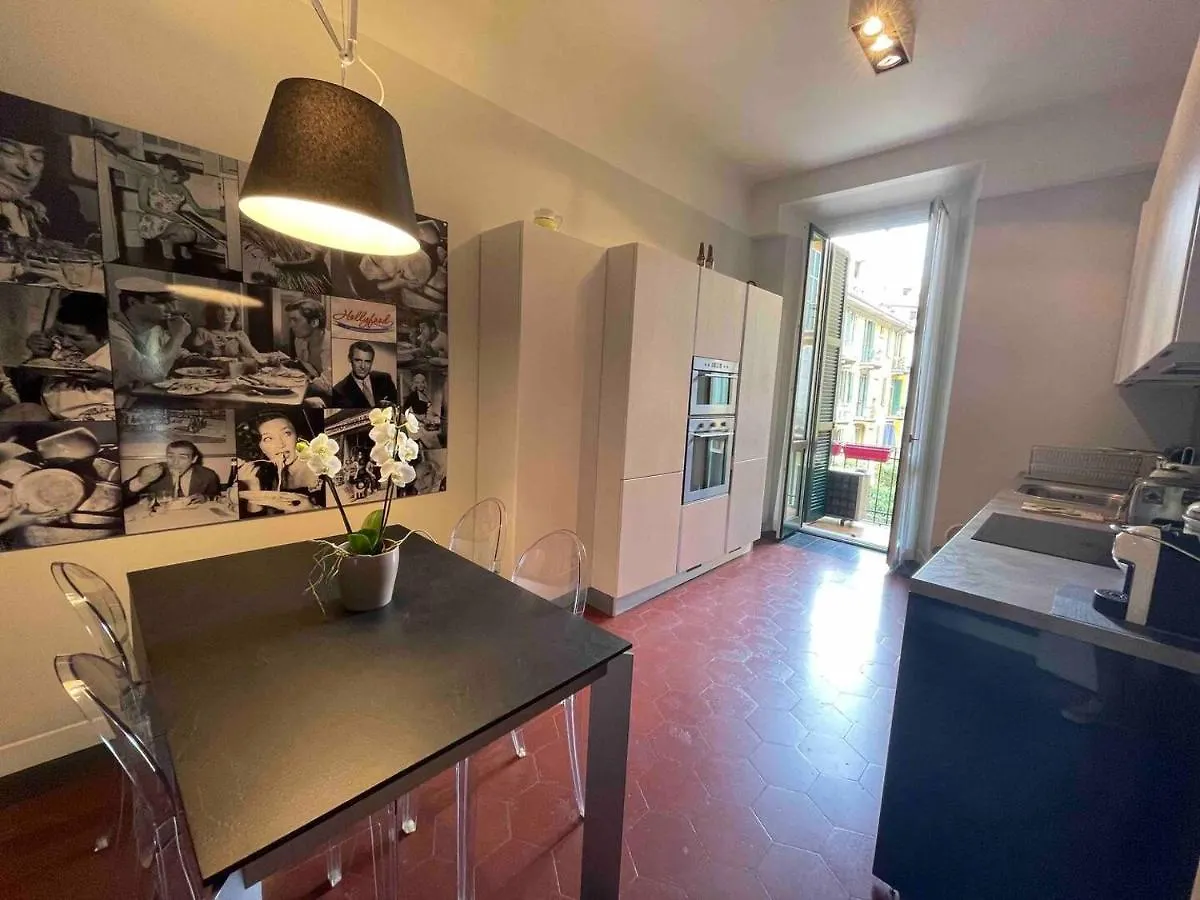 Appartamento Chez Anna In Sempione - Mico, Citylife, San Siro Milano Italia